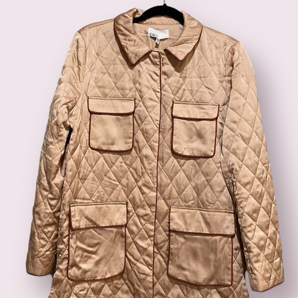 DR2 by Daniel Rainn Tan Quilted Jacket SZ Med Flap Pockets Button Snap Closure